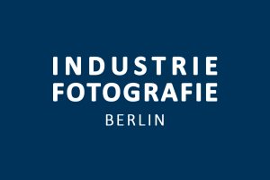 Logo Industriefotografie Berlin – Roger Schorries